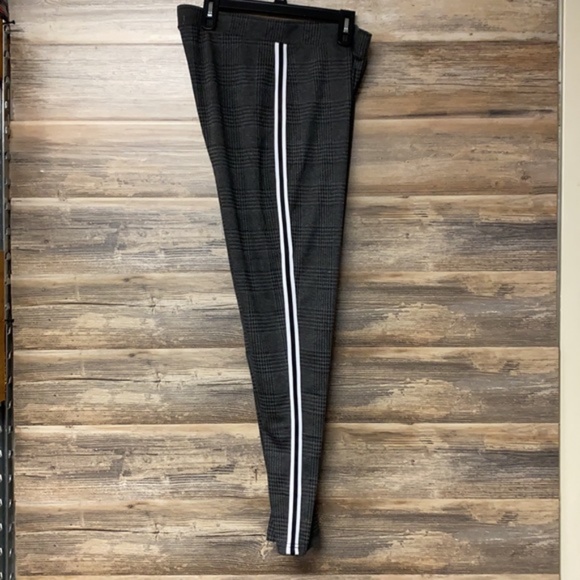 Lot of 3 French Laundry Pull On Stretch Plaid Knit Leggings NWT - Picture 10 of 10